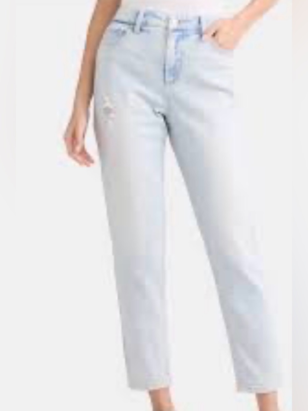 Time and Tru Light Blue Cropped Straight Jeans